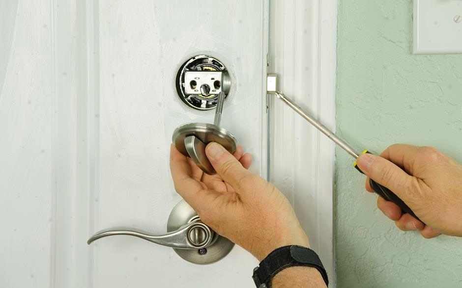  remplacer serrure Itteville